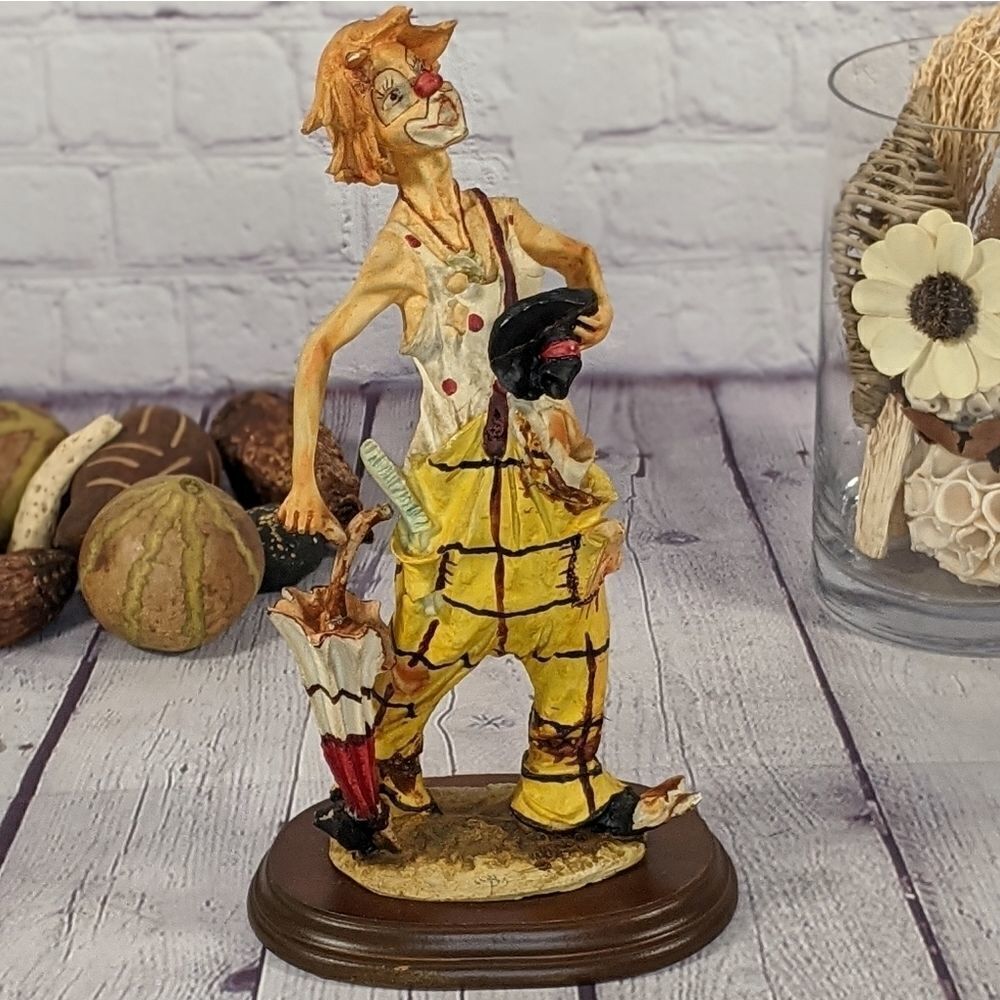 Vintage Pucci Arnart Hobo Clown with Umbrella